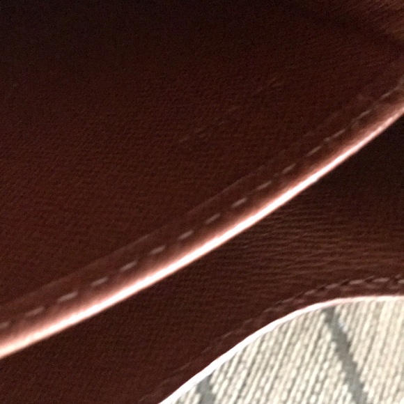 Louis Vuitton Crossbody Bag - Picture 5 of 6